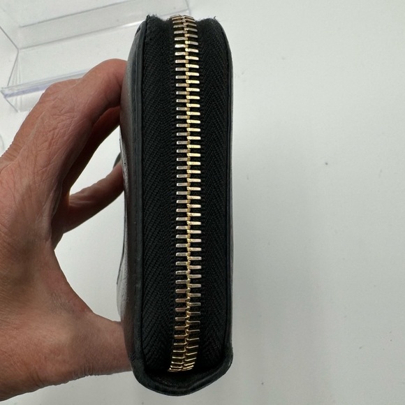 YSL-Authentic-Black Lambskin Long Wallet Zippy - Vintage - Picture 4 of 14